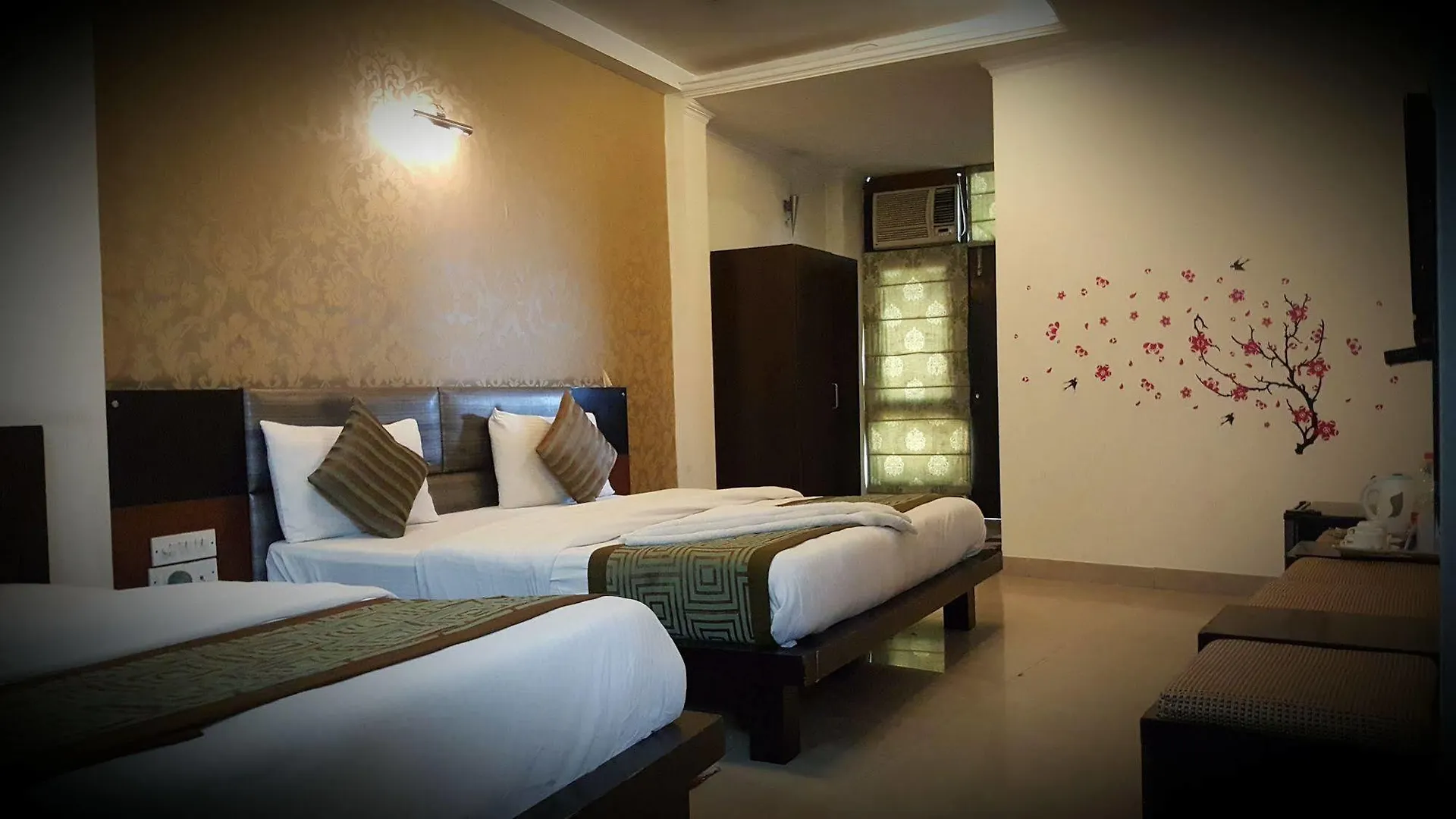 Hotel Delhi Aerocity, Nh 48 New Delhi